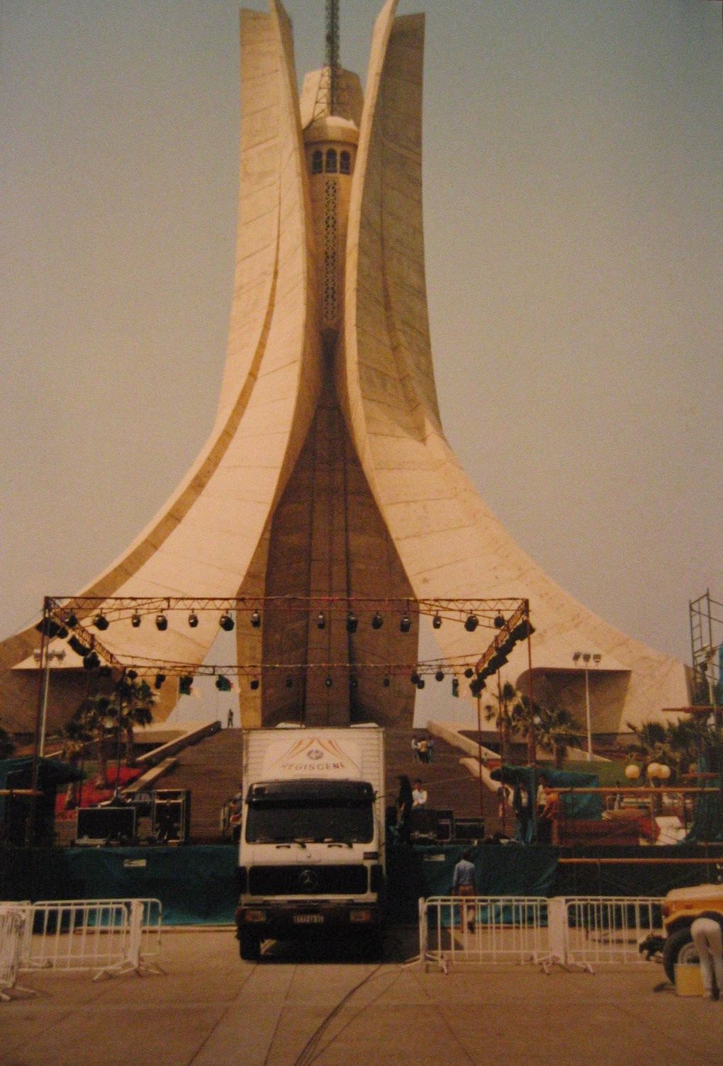 Camions Régiscène en Algérie